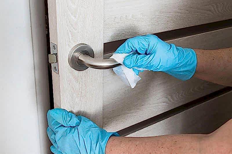 Kapı Temizliği Nasıl Yapılır?